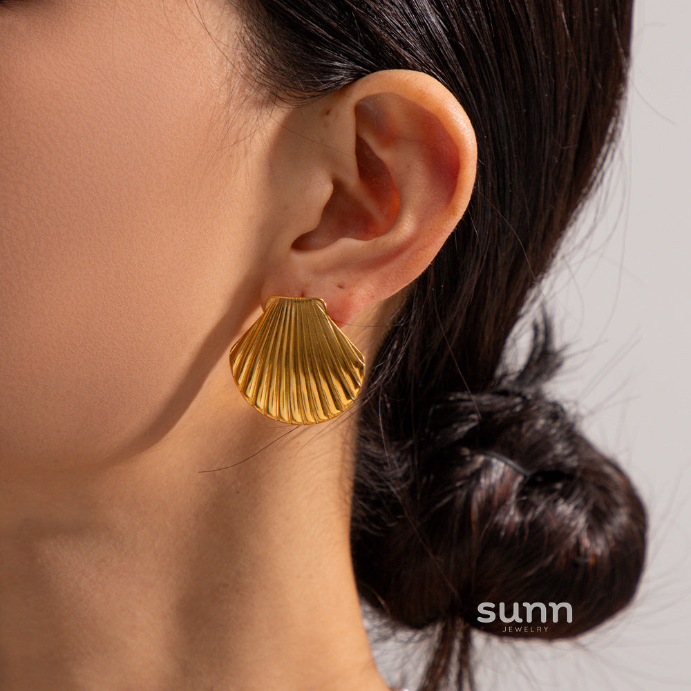 Makenzi Marine Shell Earrings [D4XVJL24]