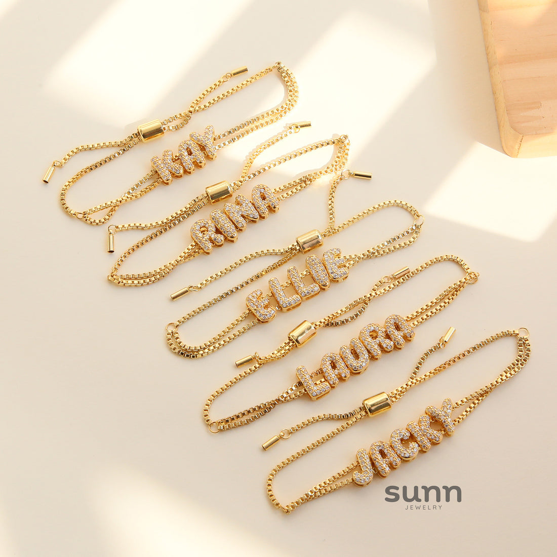 Makinley Bubble Letter Charm [XZEP0ITV]