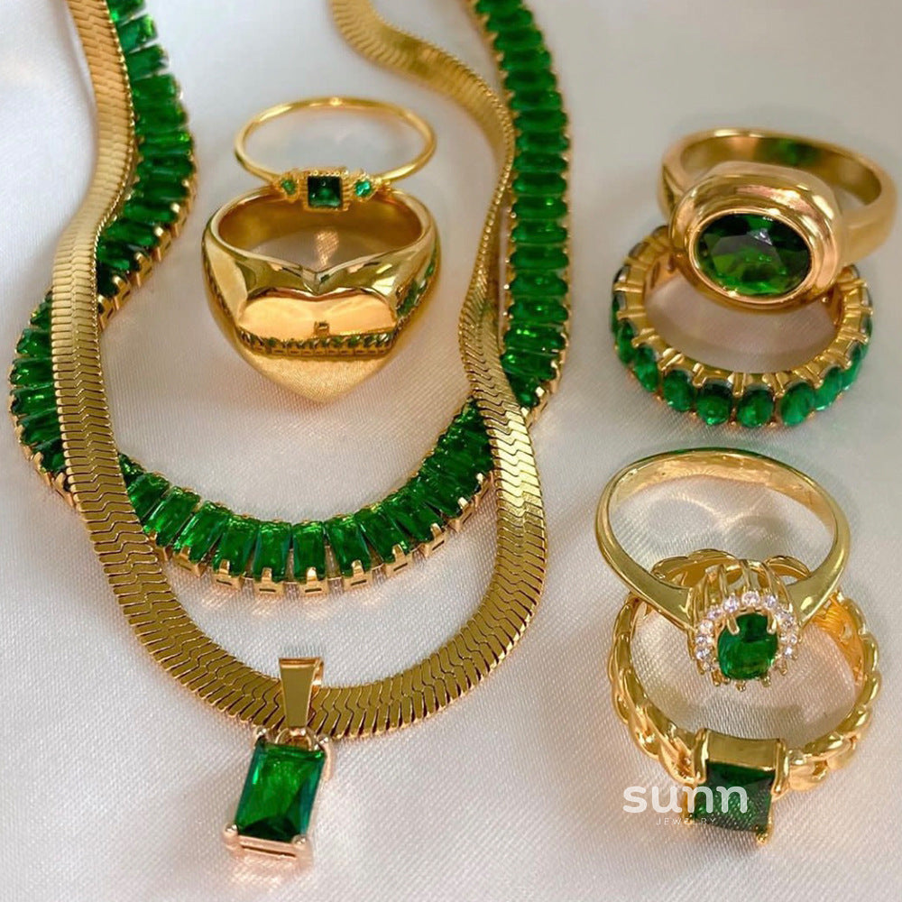 Makiyah Green Zircon Ring [ATLNWHAH]