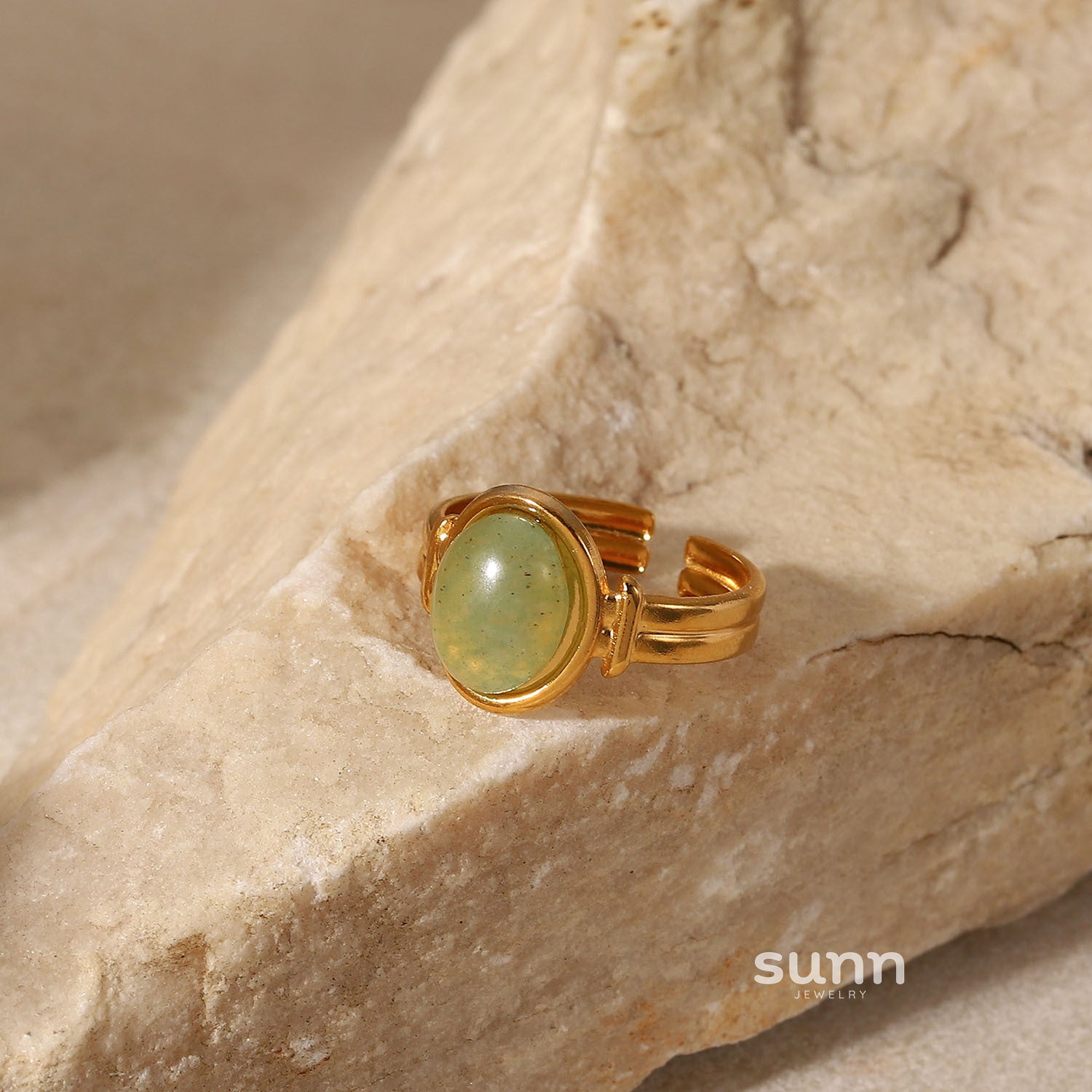 Makiyah Green Zircon Ring [F1WA9BGV]