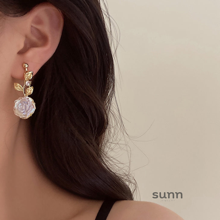 Makyla Golden Rose Earrings [0KGS9AV0]