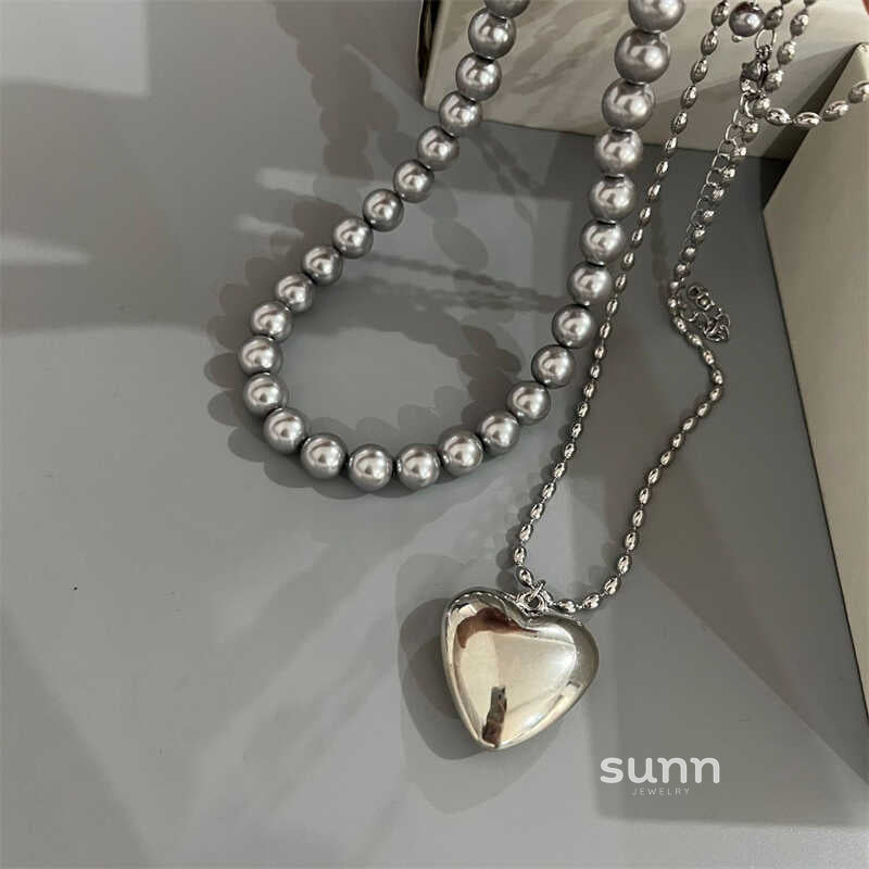 Malaika Pearl Heart Necklace Set [TREPVHJV]