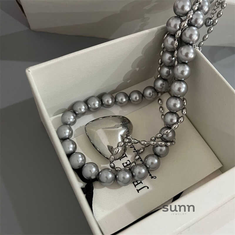 Malaika Pearl Heart Necklace Set [KI4OUTT5]