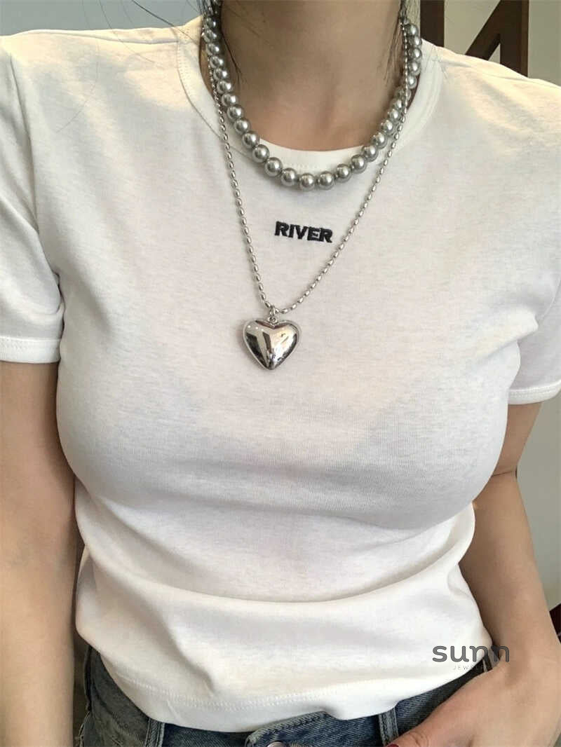 Malaika Pearl Heart Necklace Set [L8L6K5TX]