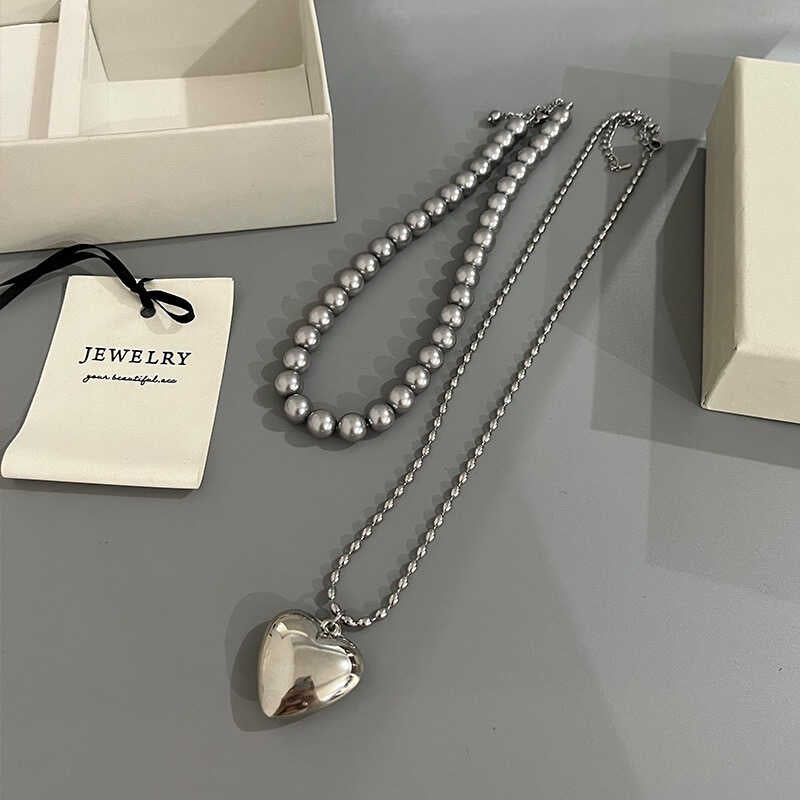 Malaika Pearl Heart Necklace Set [P1KC2GU6]
