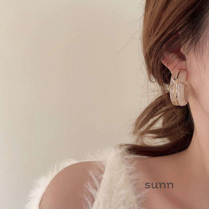 Malaiyah Translucent Drop Earrings [R78B4T7D]
