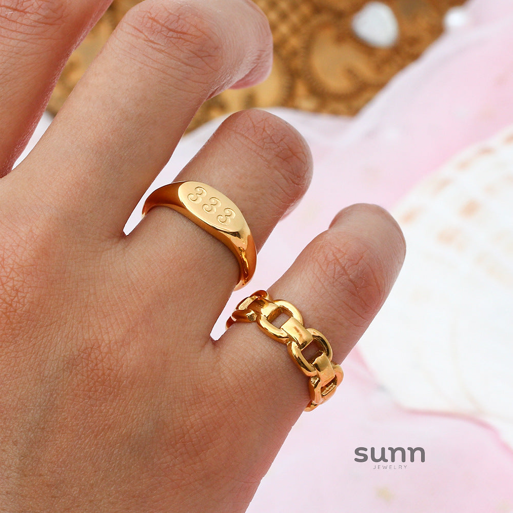 Malea Gold Number Ring [LHH6EOKB]