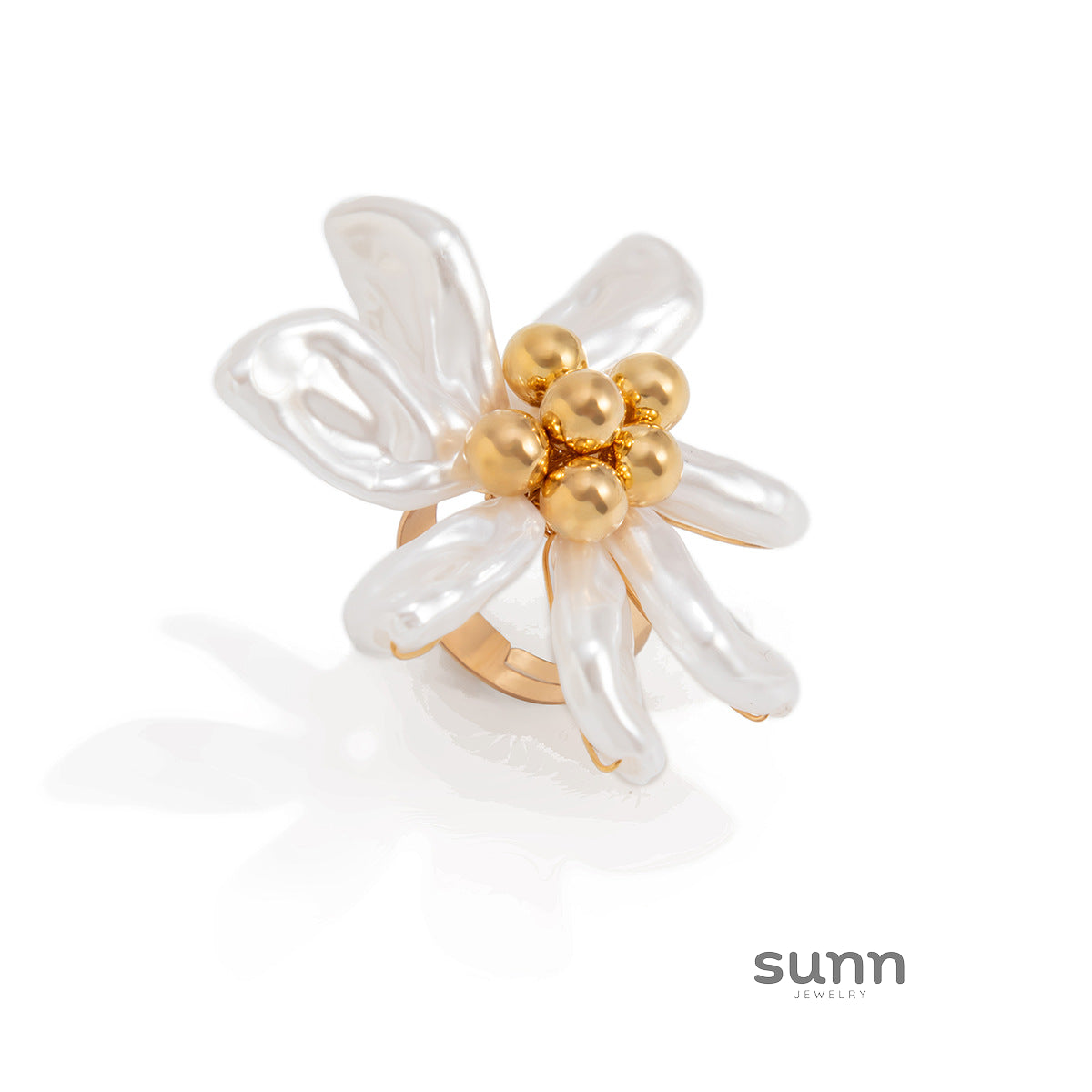Malika Baroque Pearl Camellia Ring [P6THBBDW]
