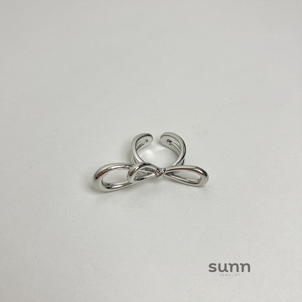 Malka Silver Bow Ring [KNH4CTPE]