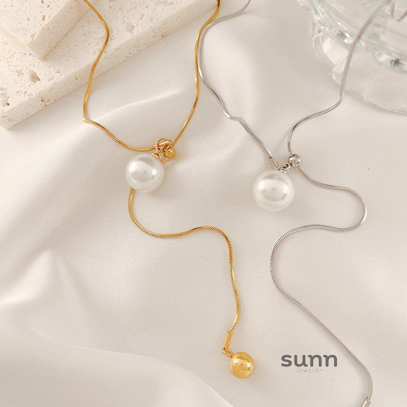 Manal Adjustable Pearl Heart Necklace [KEBNDSON]