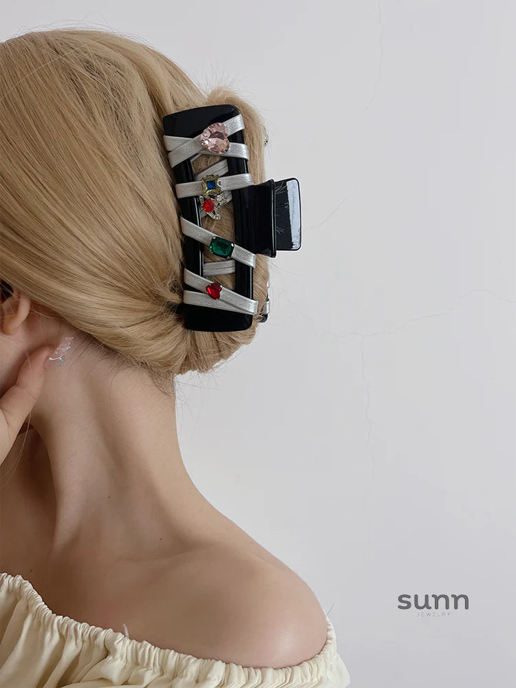 Manha Edgy Rhinestone Claw Clip