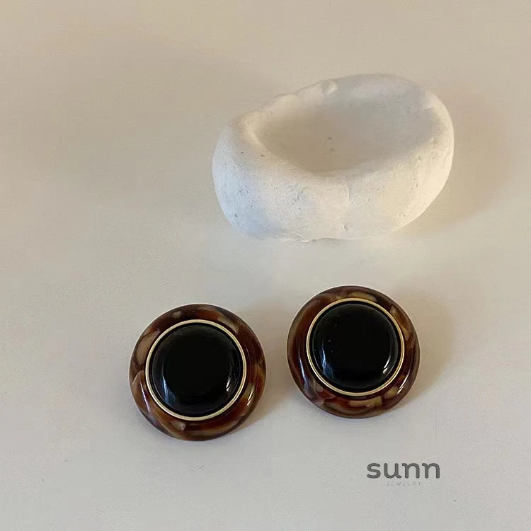 Marci Vintage Button Earrings