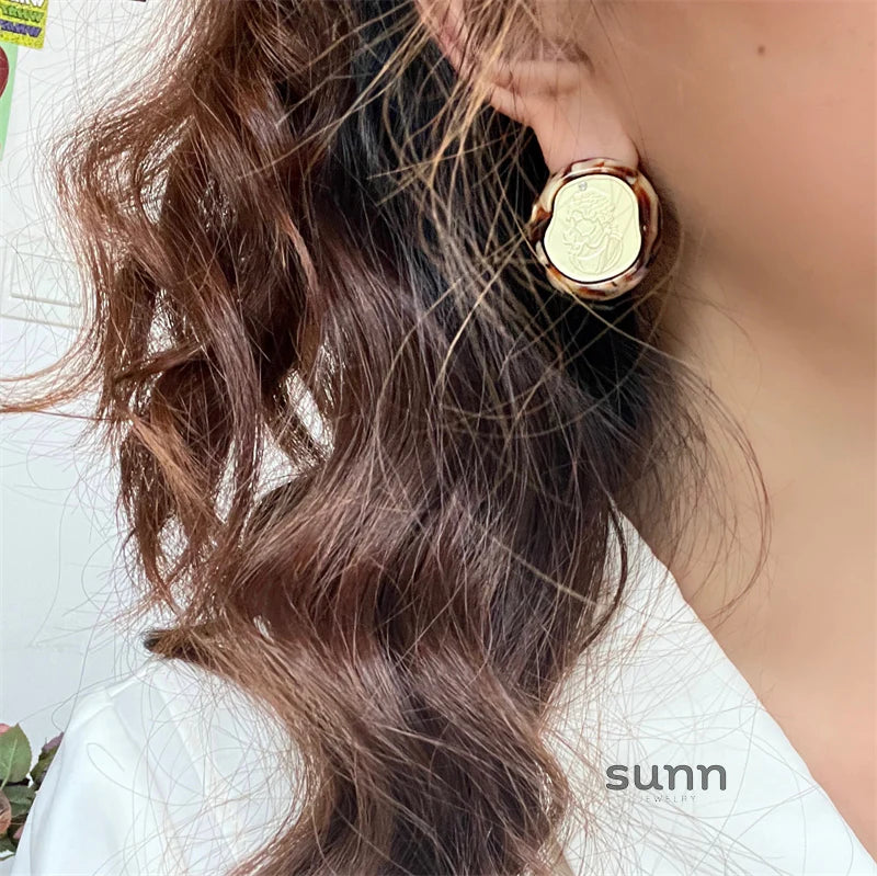 Marci Vintage Button Earrings