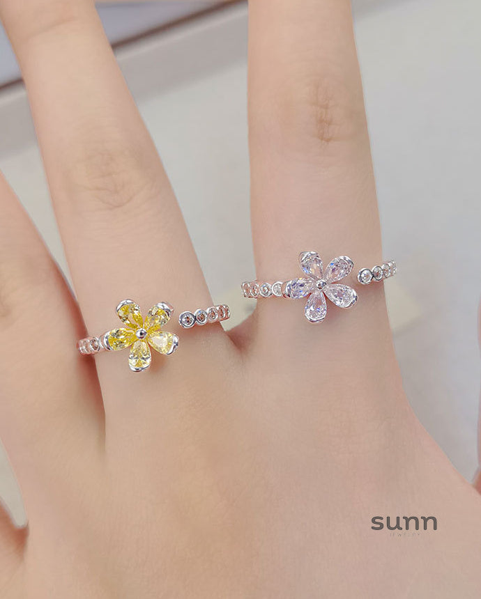 Margarita Daisy Zircon Open Ring [ETICFPJ5]