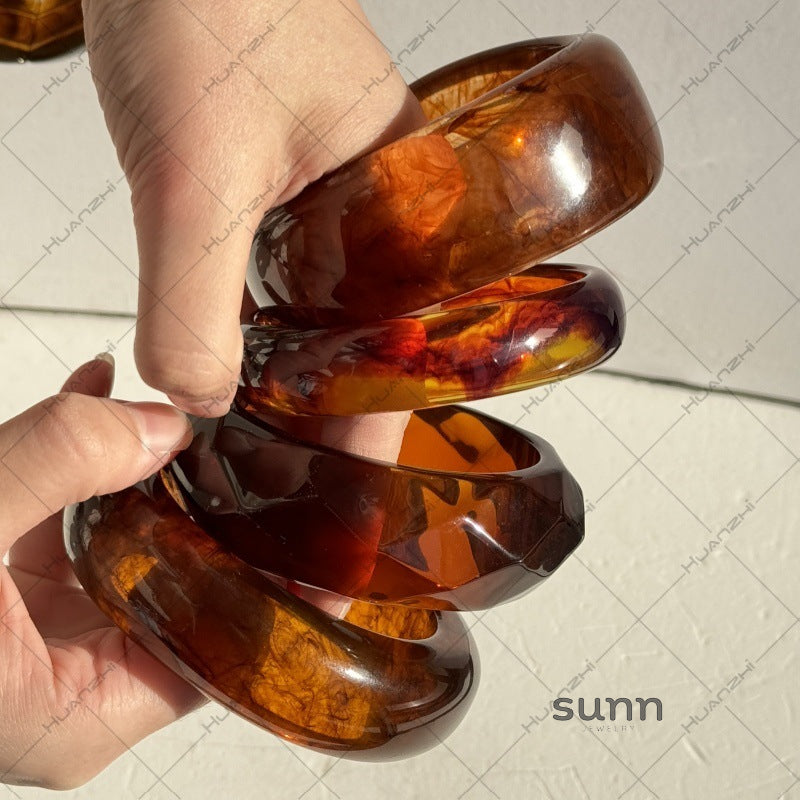 Marguerite Marbled Resin Bangle [O51EJJVA]