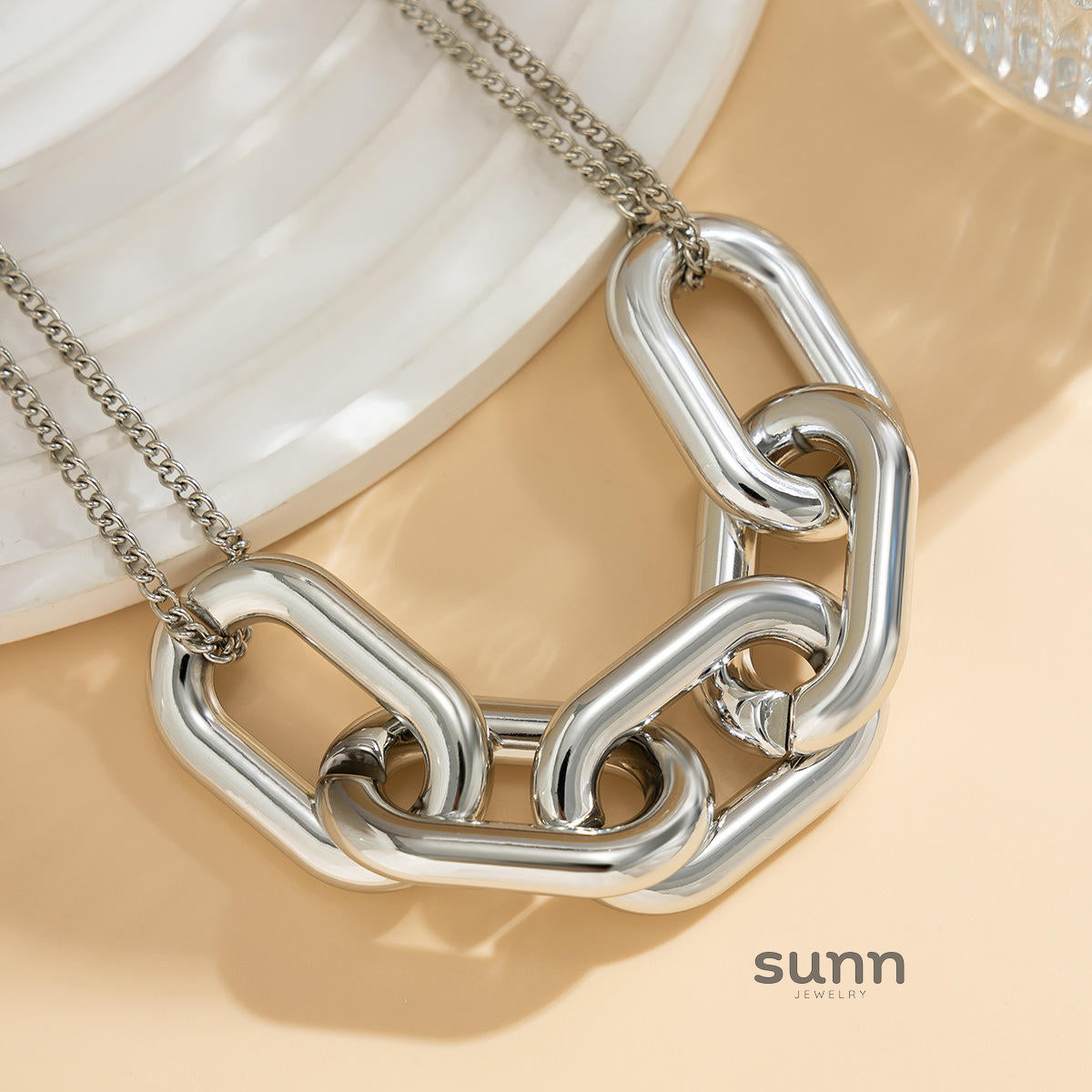Mariajose Statement Chain Necklace [MO9QZ4H7]