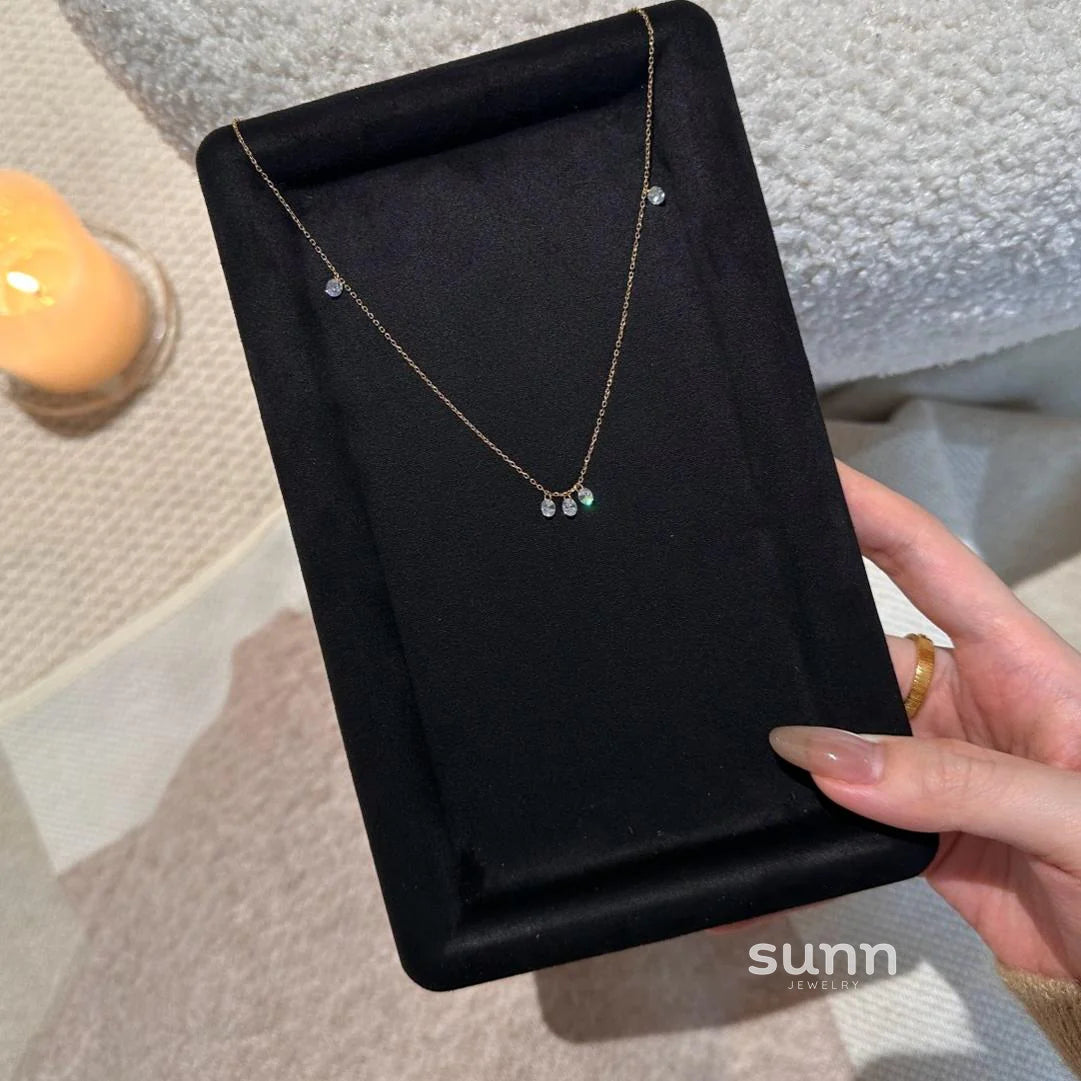 Marianna Teardrop Pendant Necklace
