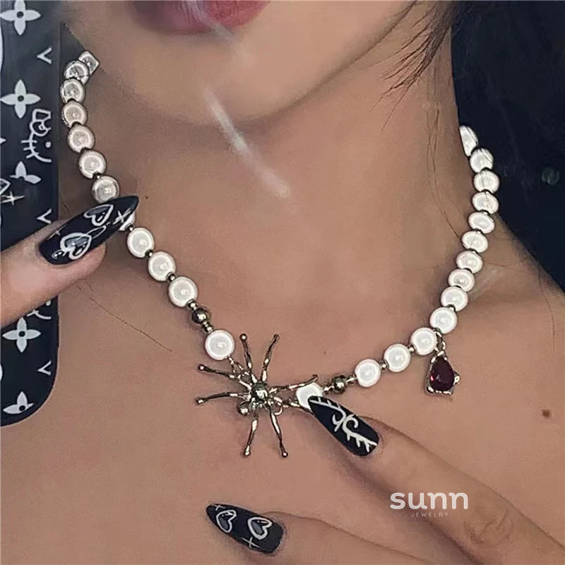 Maribella Chunky Chain Spider Necklace