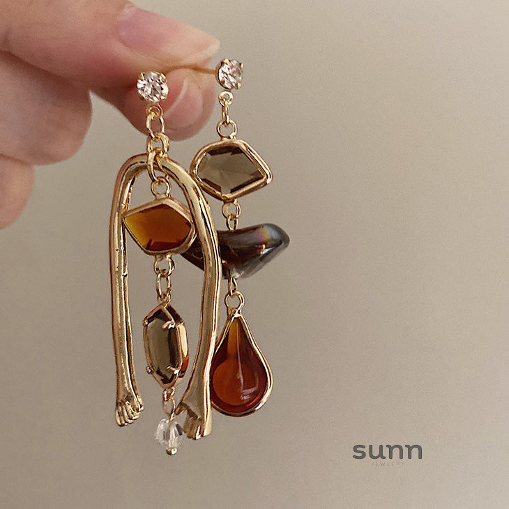 Mariella Abstract Gold Dangle Earrings [ROKB2YKK]