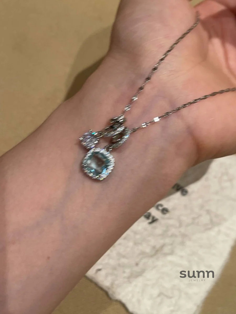 Maris Aqua Zirconia Necklace