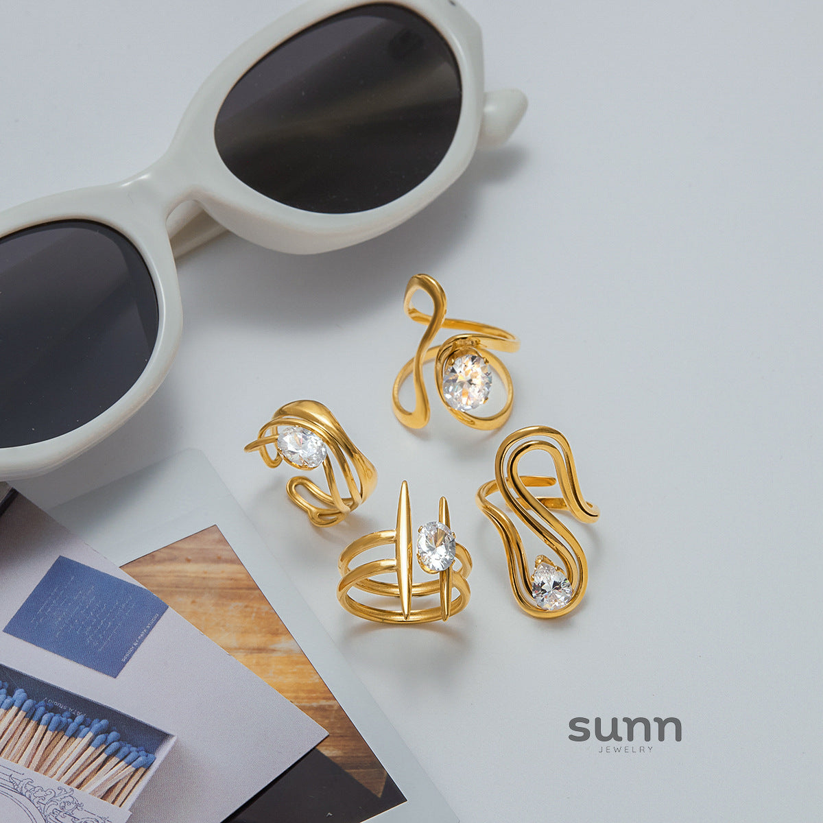 Maris Geometric Zircon Ring Set [UGSSOXSA]