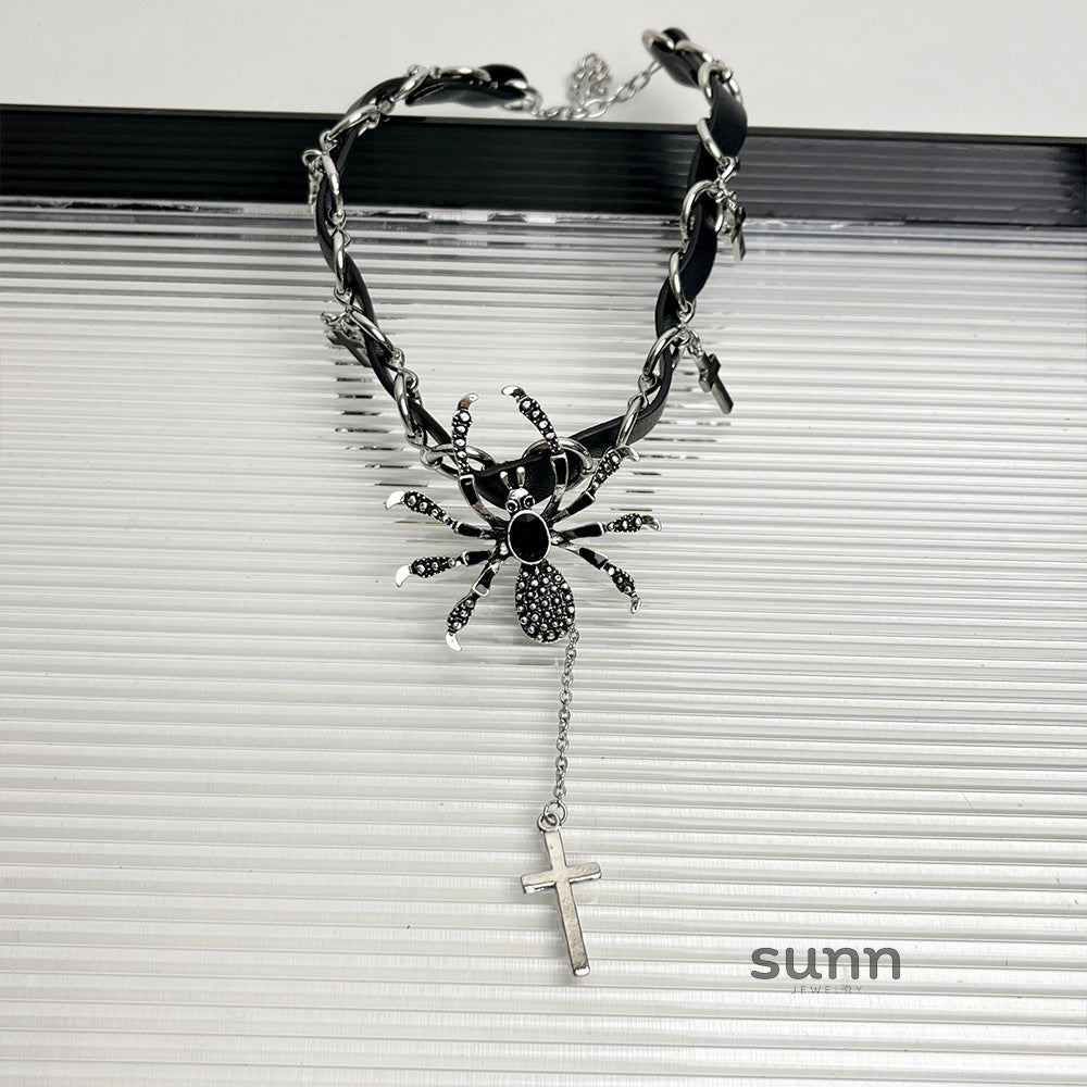 Maris Y2K Spider Choker
