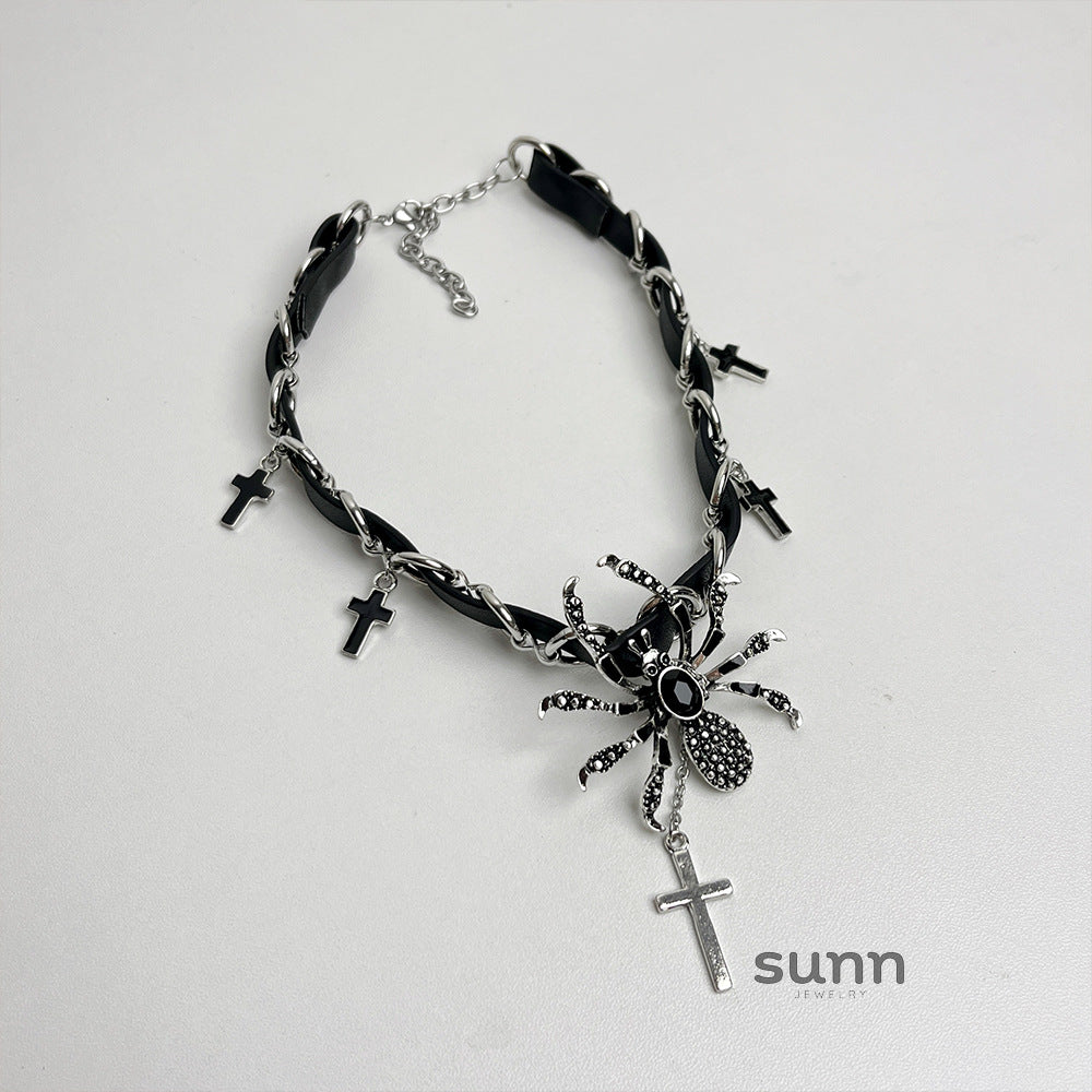 Maris Y2K Spider Choker