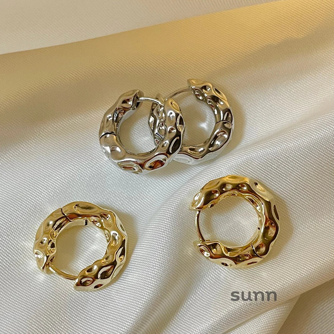 Mariska Textured Hoop Earrings