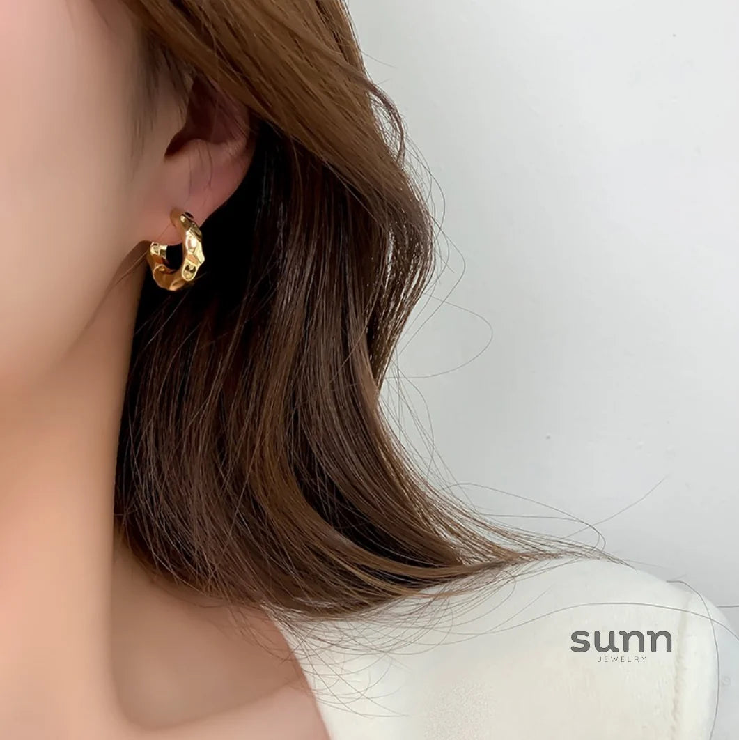 Mariska Textured Hoop Earrings