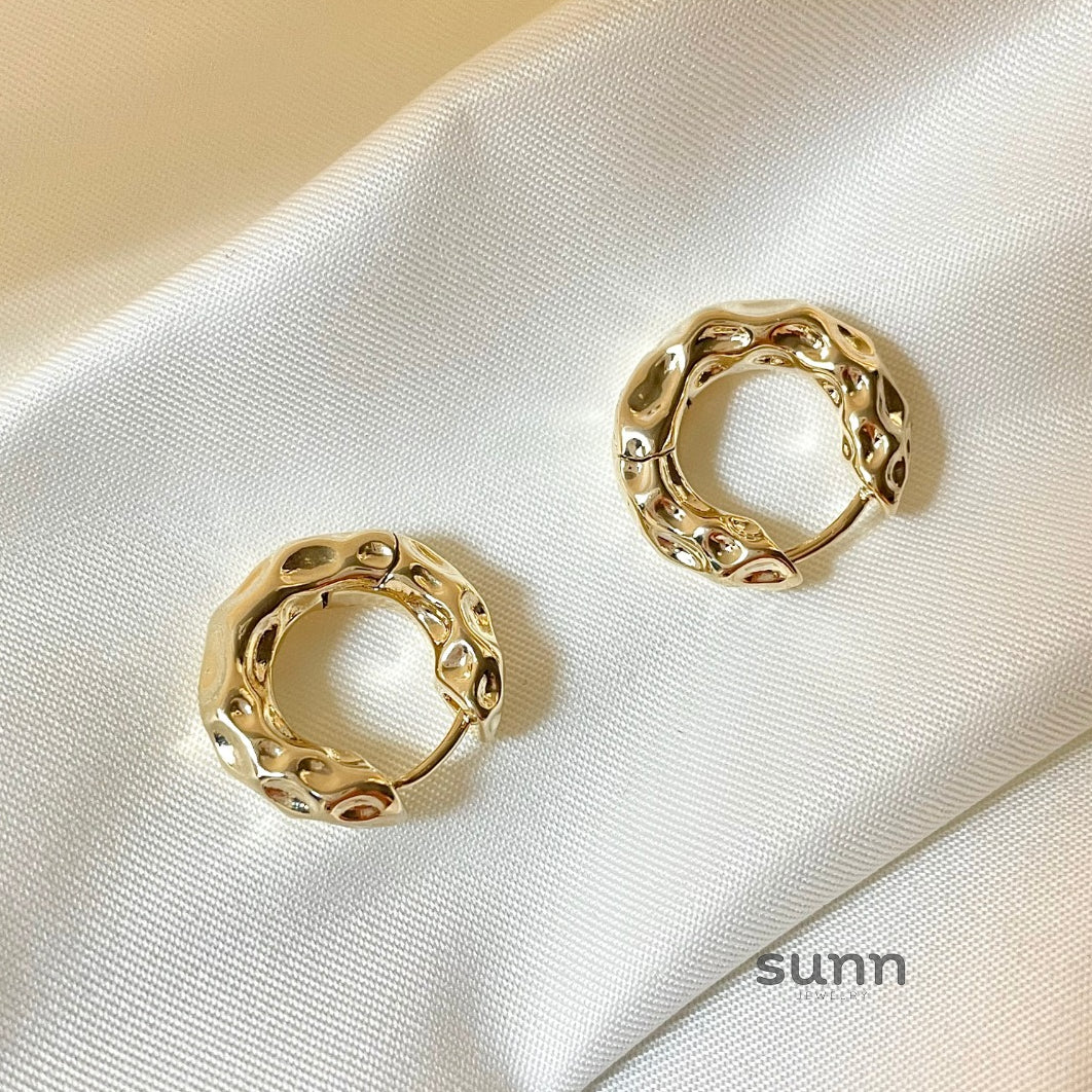 Mariska Textured Hoop Earrings