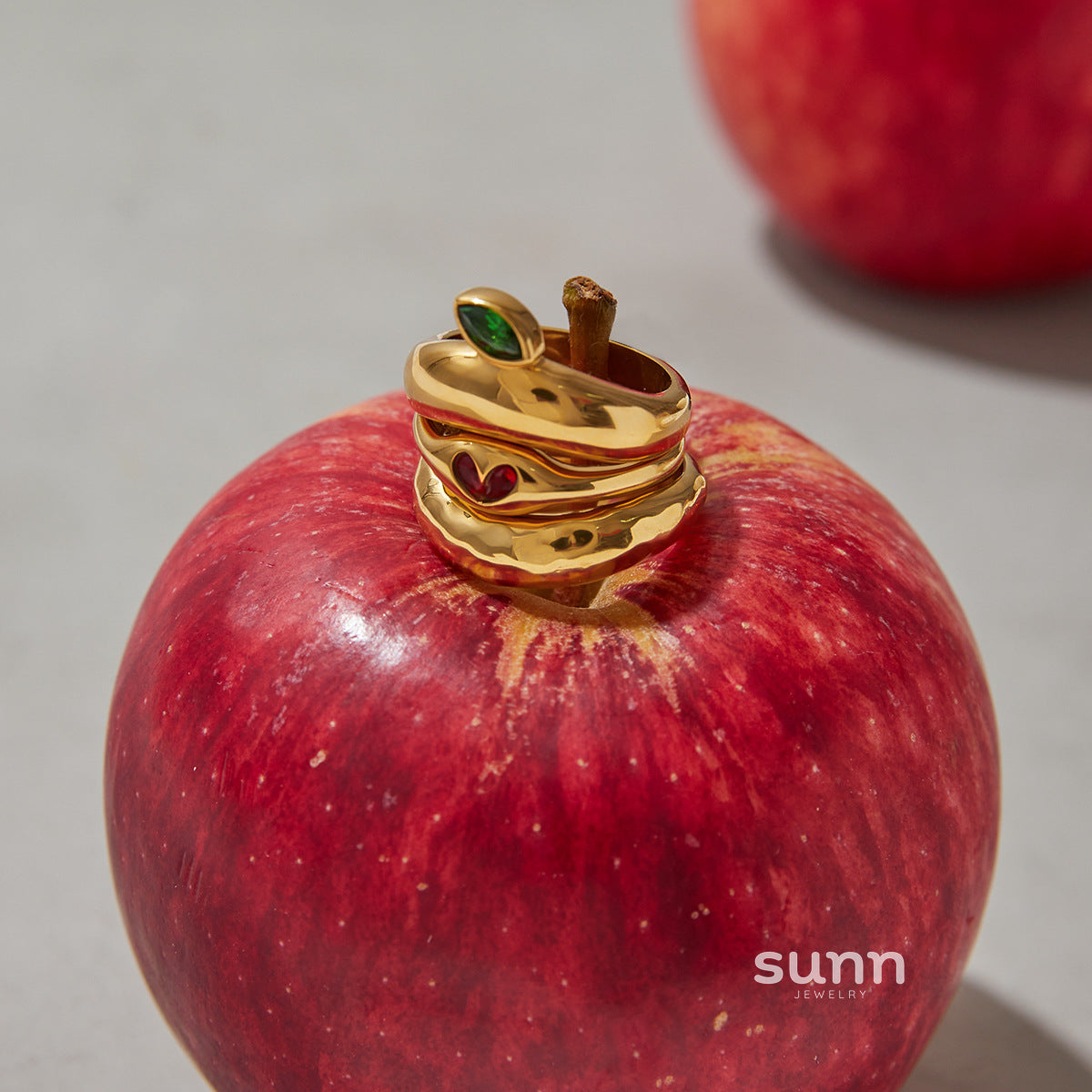 Mariska Zircon Apple Ring [FQXY2ISS]