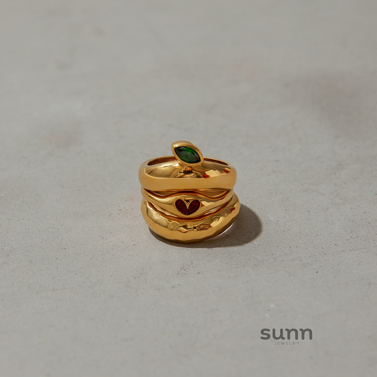 Mariska Zircon Apple Ring [BBW1YN4Y]