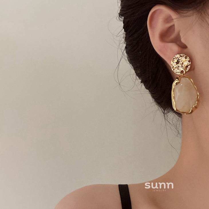Marisol Gold Statement Earrings [AB5QNJ1H]