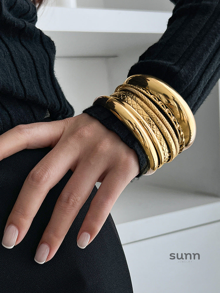 Mariyah Geometric Twist Cuff Set [U02P14TE]
