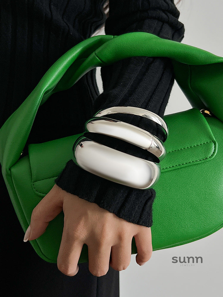 Mariyah Geometric Twist Cuff Set [99KG31T1]
