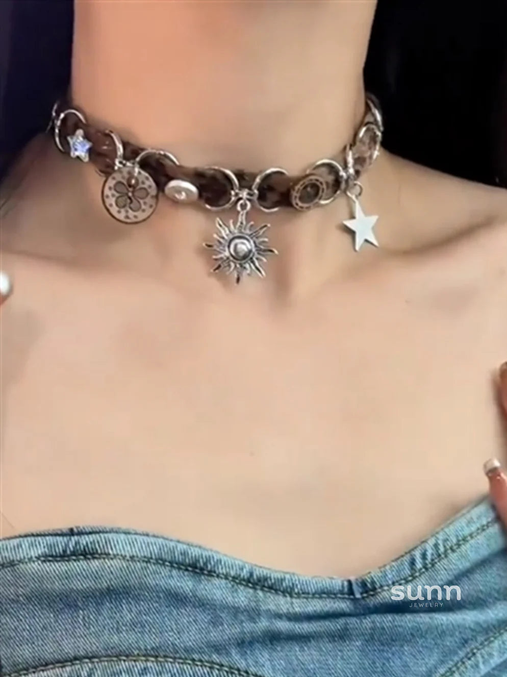 Mariyah Sun Pendant Choker
