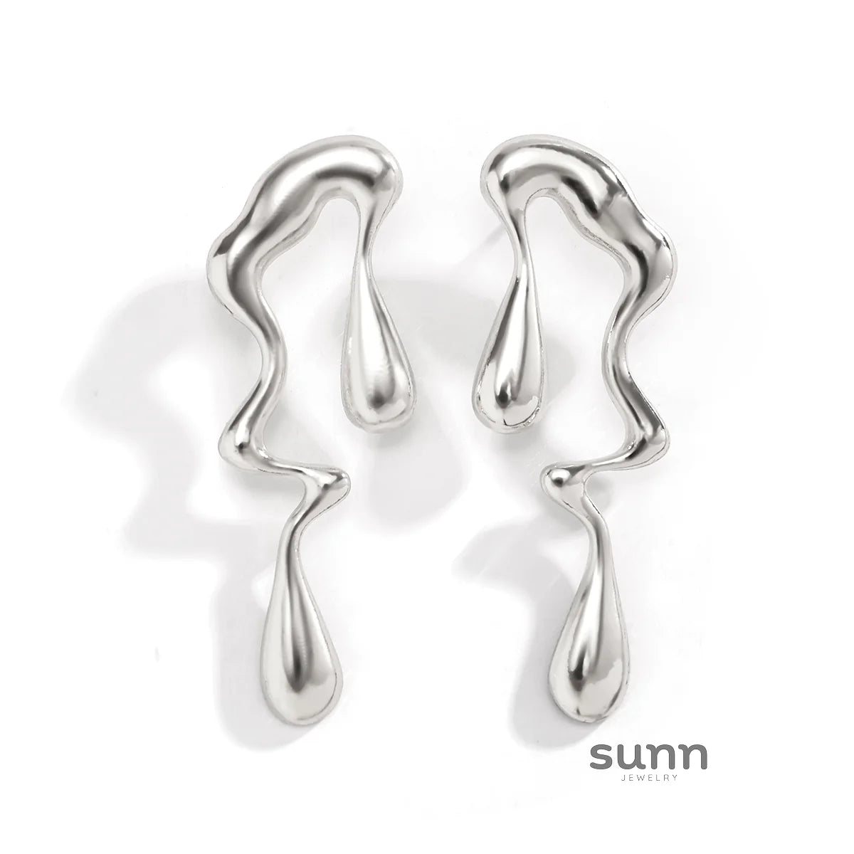 Markayla Sculptural Drop Earrings