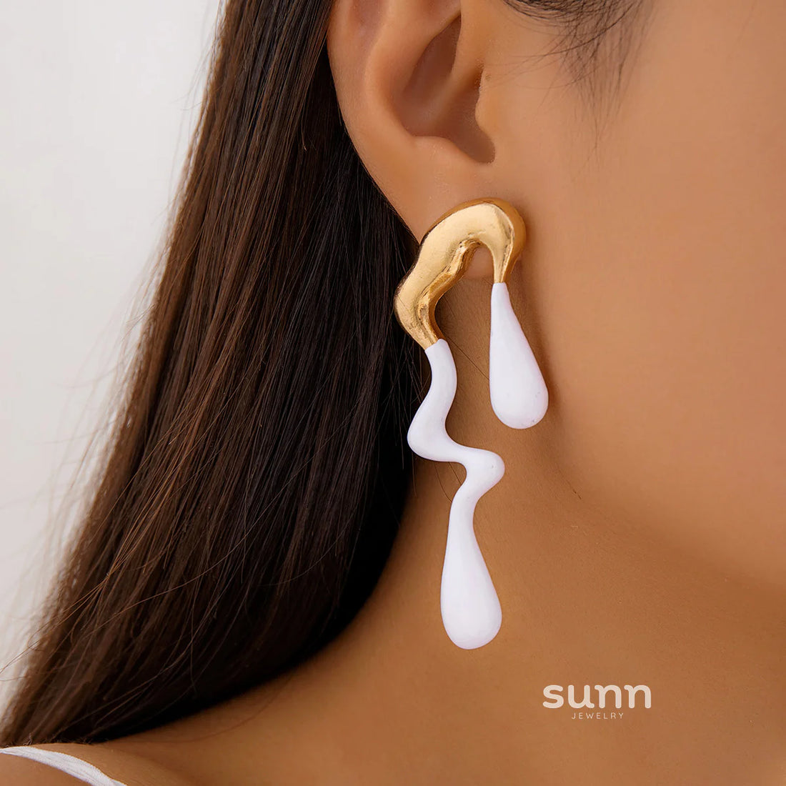 Markayla Sculptural Drop Earrings