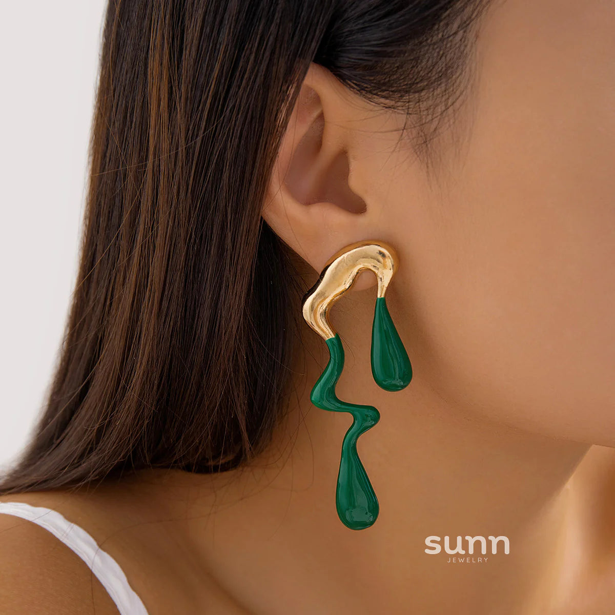Markayla Sculptural Drop Earrings