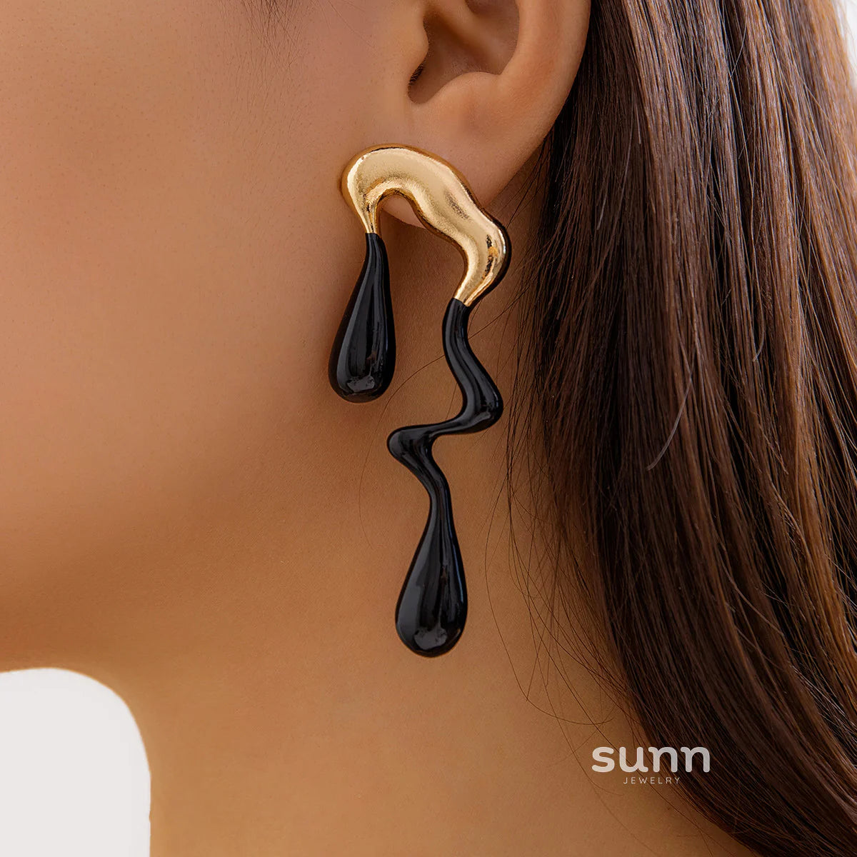 Markayla Sculptural Drop Earrings