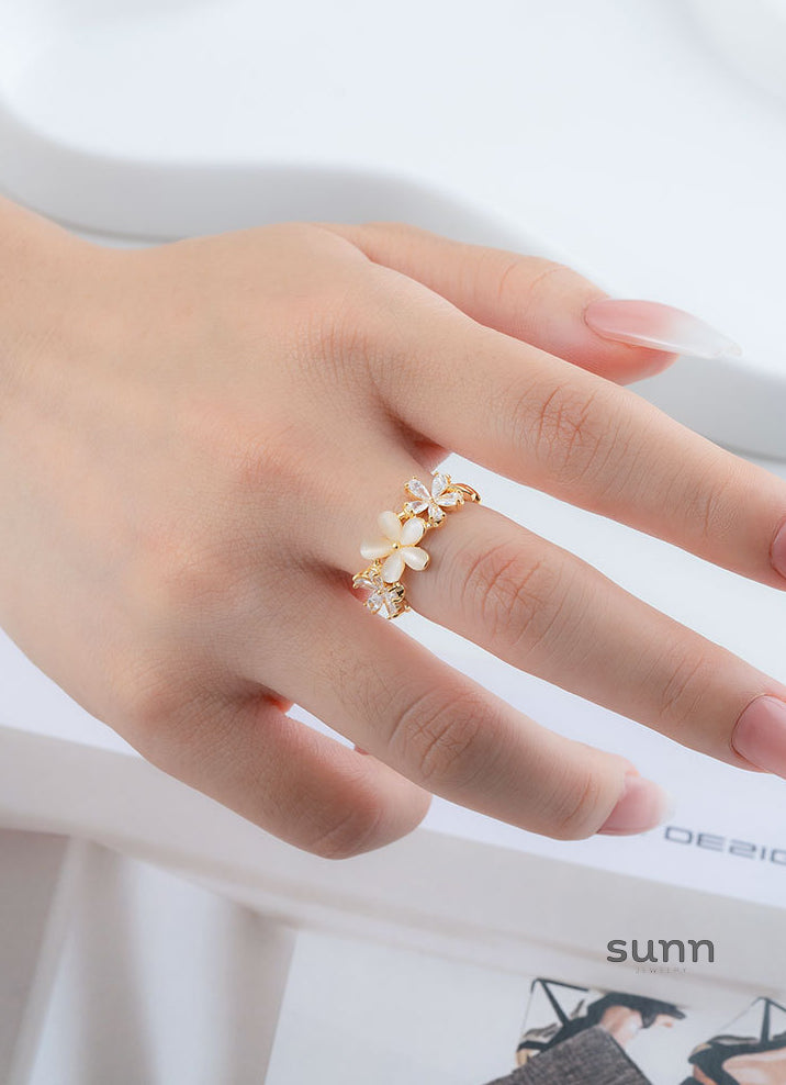 Marleigh Floral Cat's Eye Ring [QIENW82T]