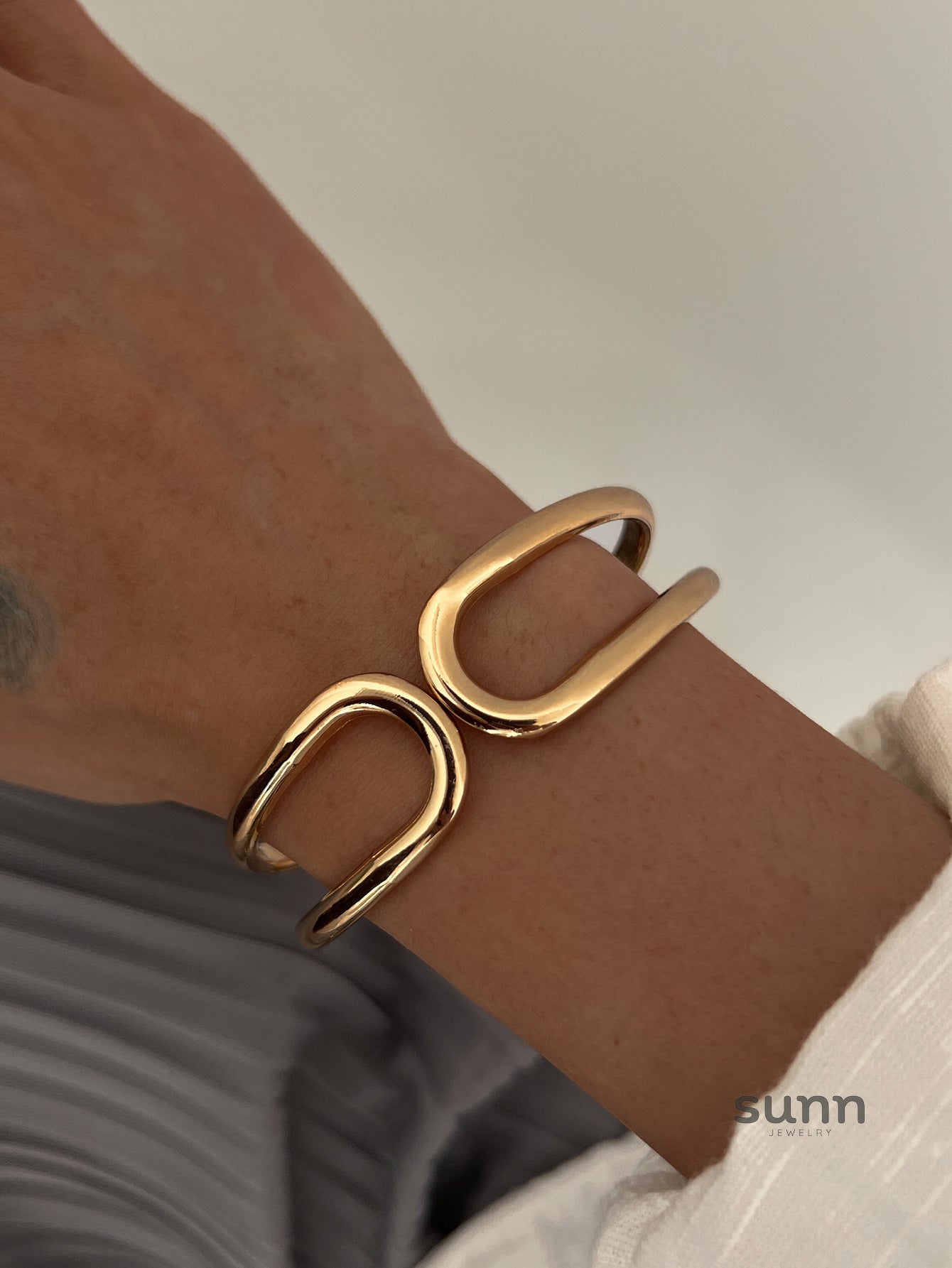 Marleigh Sculptural Cuff Bracelet [FKXCQPWV]