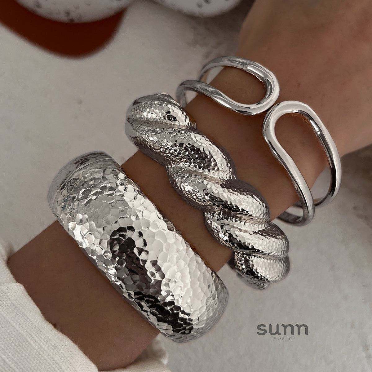 Marleigh Sculptural Cuff Bracelet [A3CHBDVB]