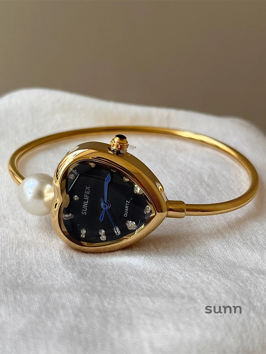 Marli Heart Pearl Bracelet Watch [30P5AAUY]