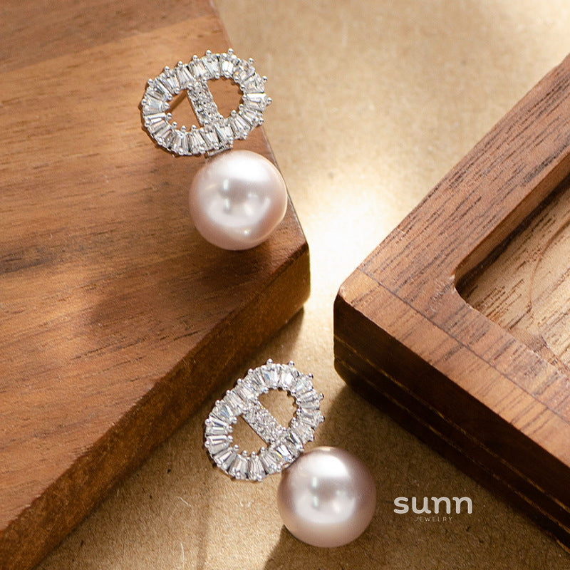 Marlie CD Pearl Stud Earrings [QNQKAIGL]