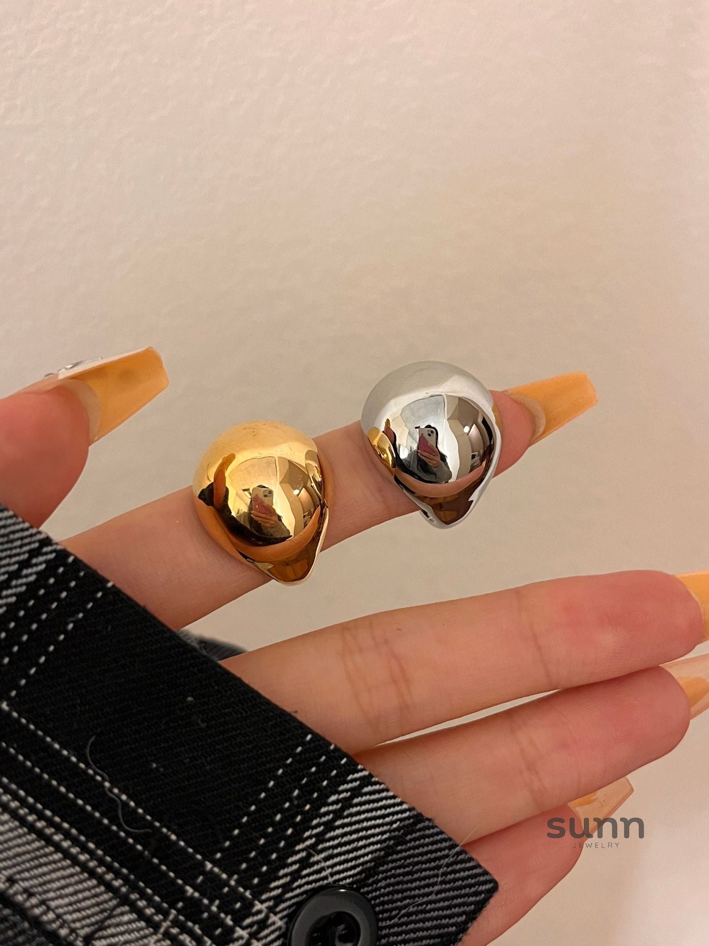 Martina Glossy Oval Ring [LJJQ8TYB]