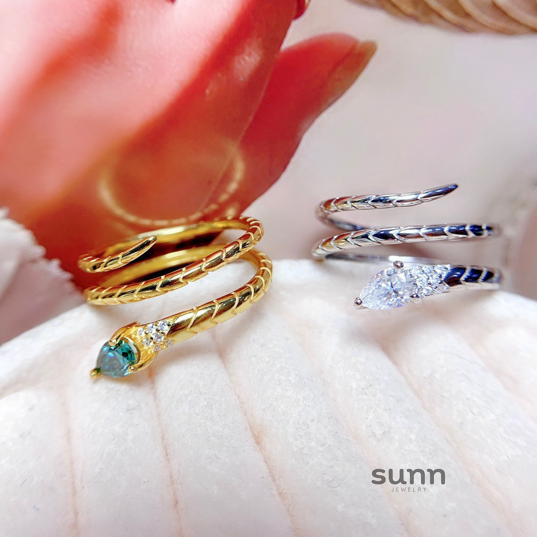Maryah Sparkling Snake Ring [CPJY3JJ4]