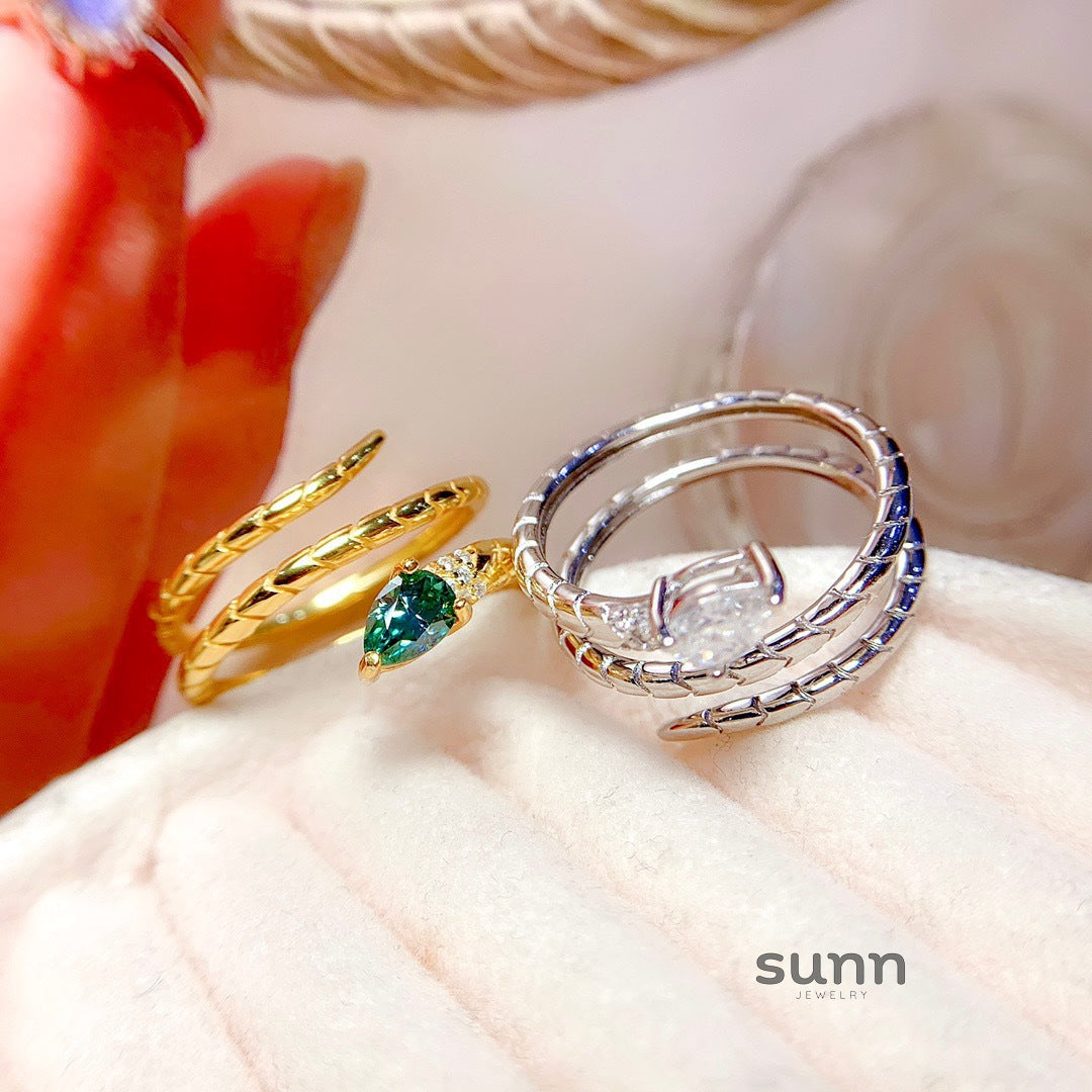 Maryah Sparkling Snake Ring [IILX6OI4]