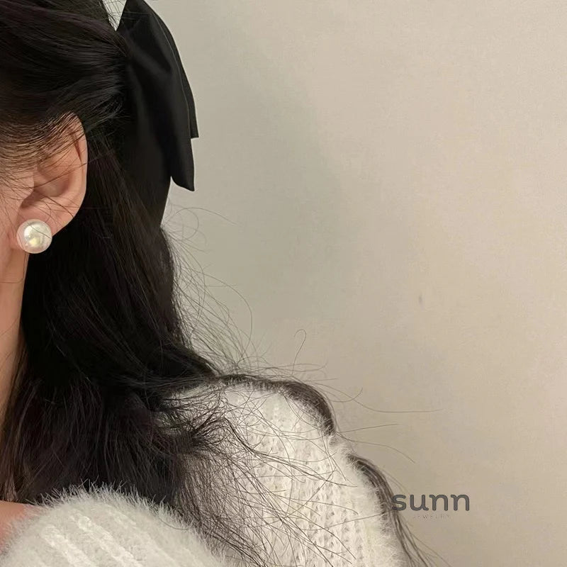 Mason Elegant Mabe Pearl Studs