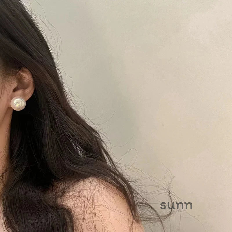 Mason Elegant Mabe Pearl Studs
